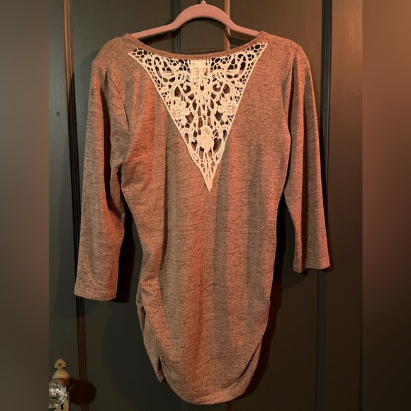 FADED GLORY // salmon ruched lacey-back top - Picture 2 of 11